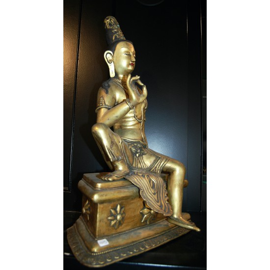 Buddha Avalokiteshvara (relaxed pose) Statue: Shikshin Monastery, Tibet, 21st Century