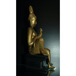 Buddha Avalokitesvara Statue: Gold, Tibet, 21st Century