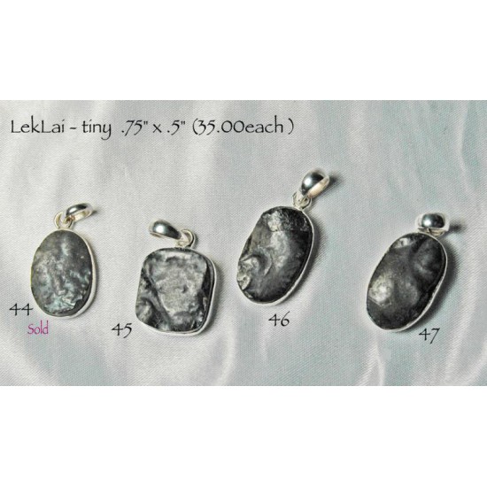 Lek Lai Silver Pendants: Various sizes No.1