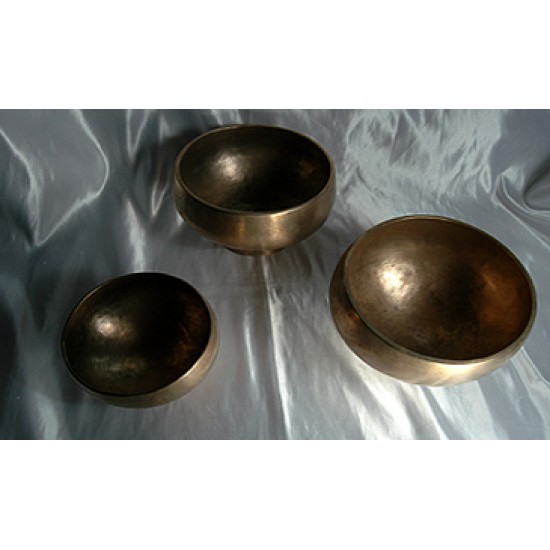 Singing Bowl: Nepalese Platform Bowls
